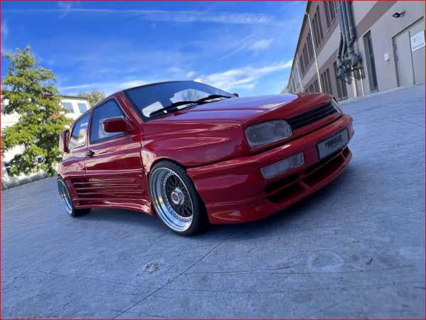 1:18 VW Golf 3 MK3 VR6 Syncro RIEGER GTO RED EDITION inkl VITRINE